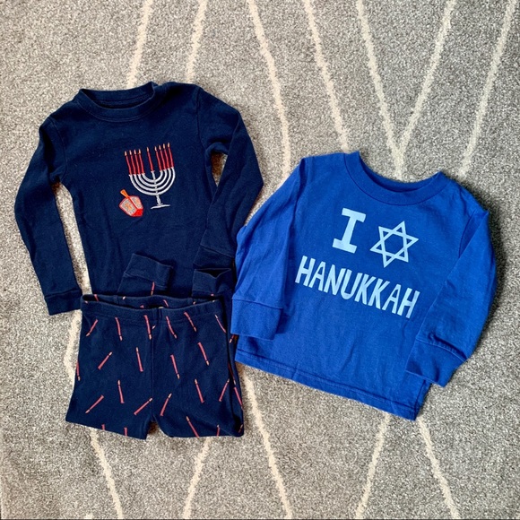 Rabbit Skins Other - Bundle of 2T Hanukkah Pajamas and Tshirt